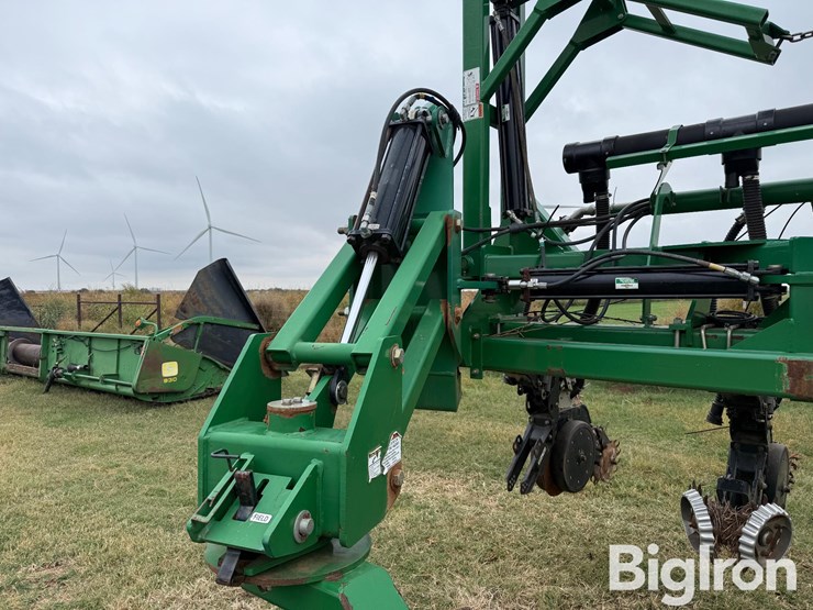 great-plains-yp2425a-48tr-image-15