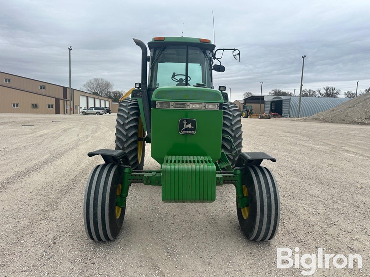 john-deere-4760-image-2