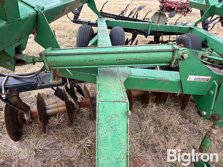 john-deere-650-image-19