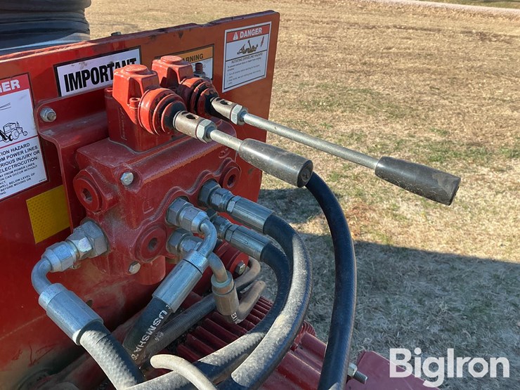 buhler-farm-king-16104-image-13