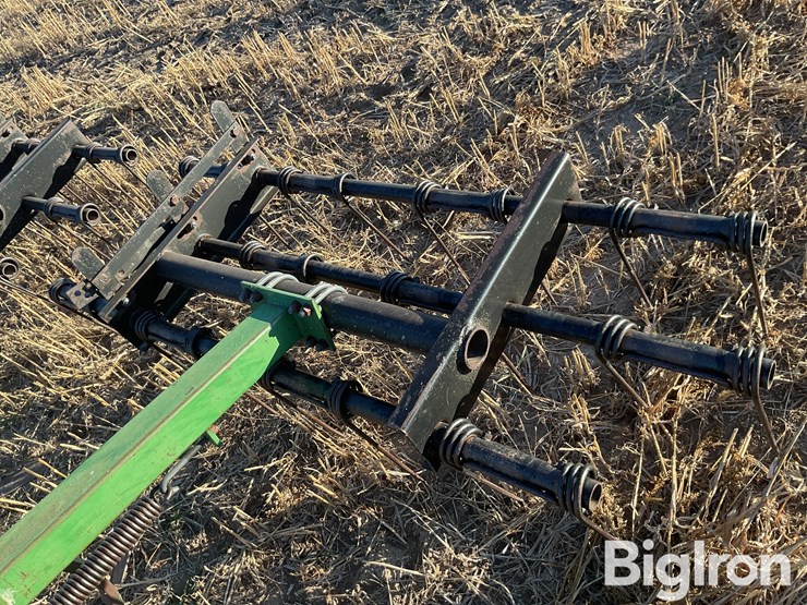 john-deere-100-image-16