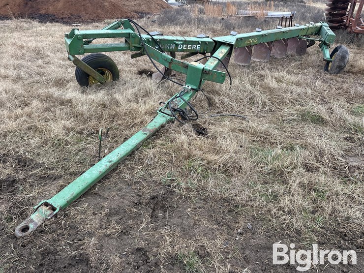 john-deere-3600-image-1