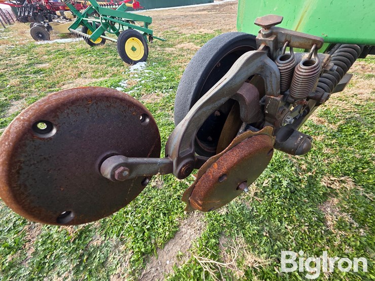 john-deere-2510h-image-10