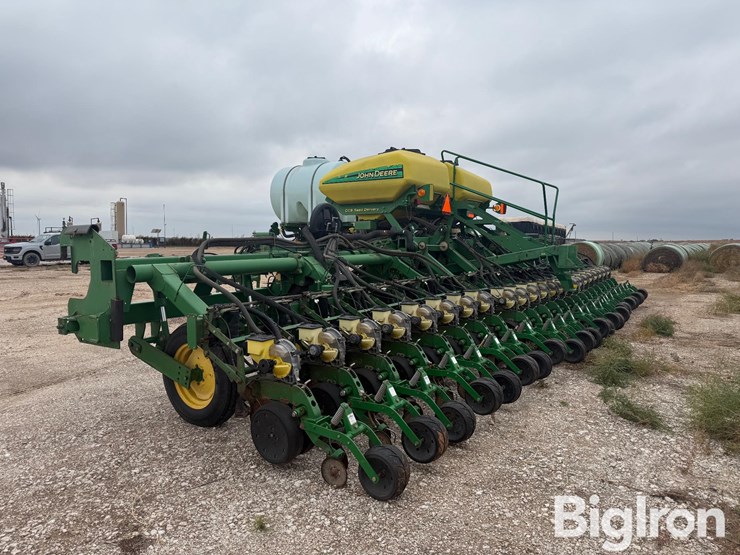 2009-john-deere-1790-ccs-image-7