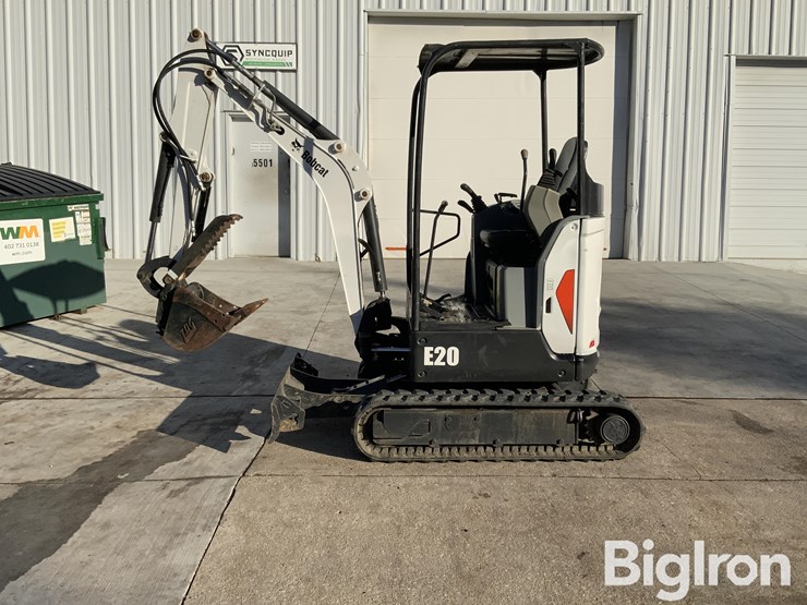 2015-bobcat-e20-image-8