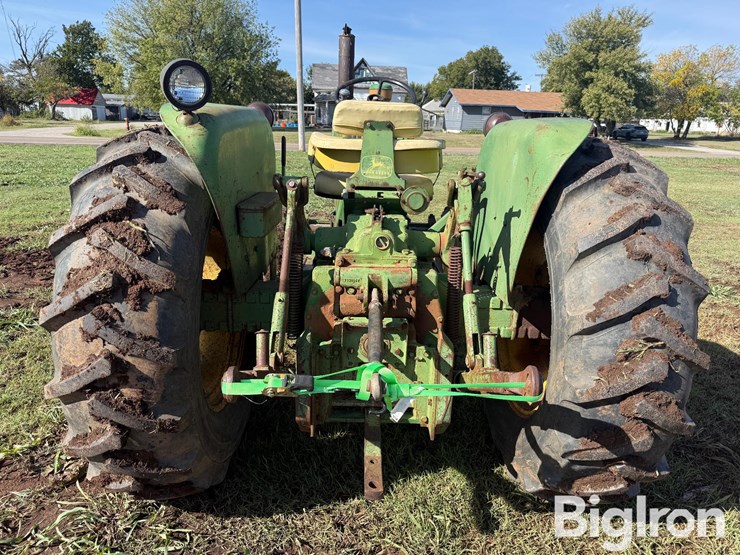 john-deere-2010-image-6