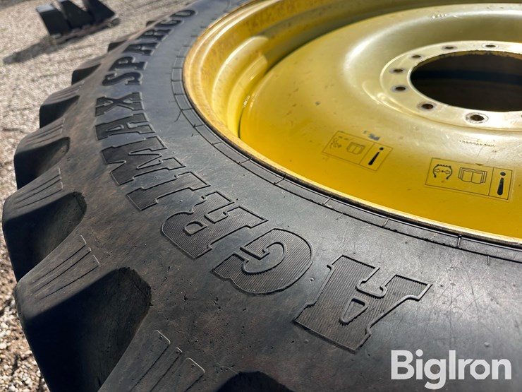 john-deere-r4044-image-10