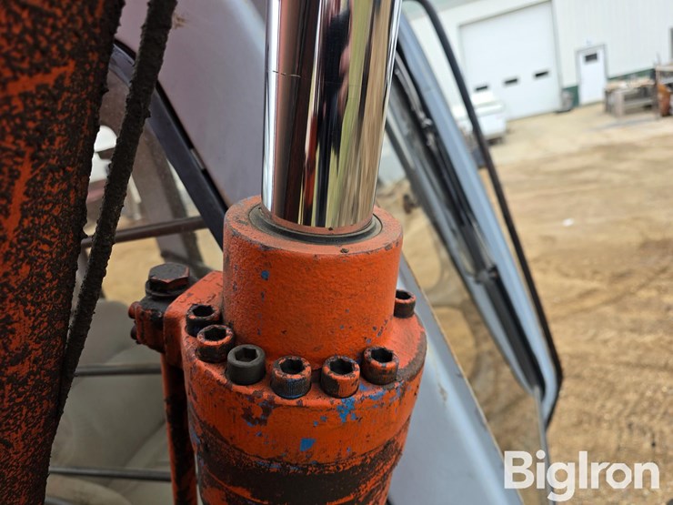 hitachi-ex120-2-image-11