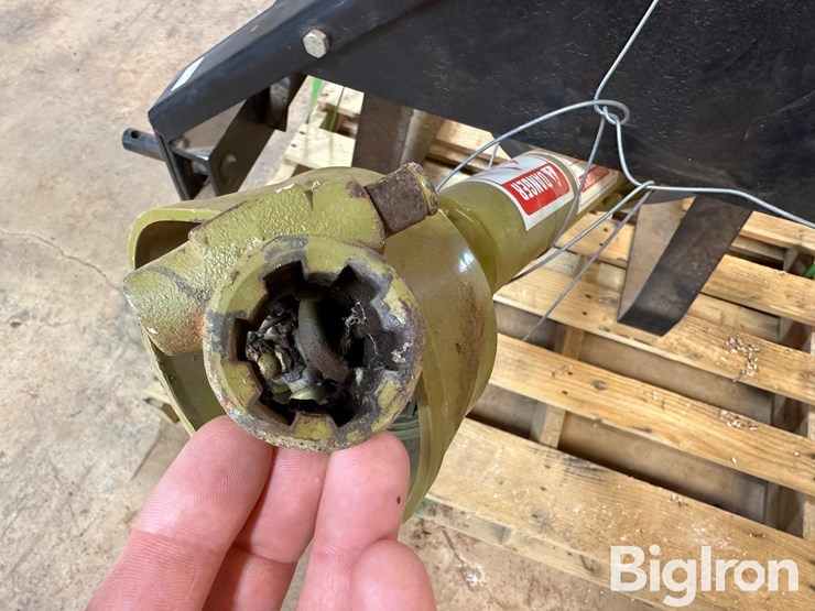 mackissic-tpb-183-wood-chipper-image-11