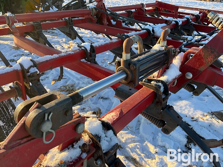 international-4500-image-12