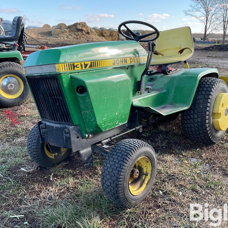 1980 JOHN DEERE 317
