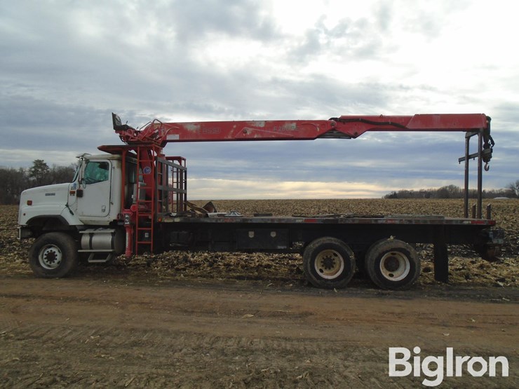 2001-international-2001-image-8