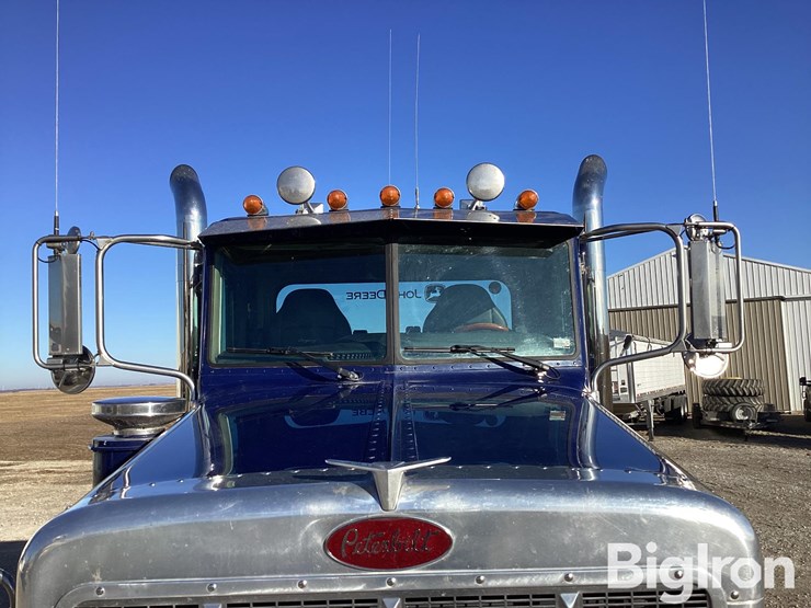 2006-peterbilt-379-image-11