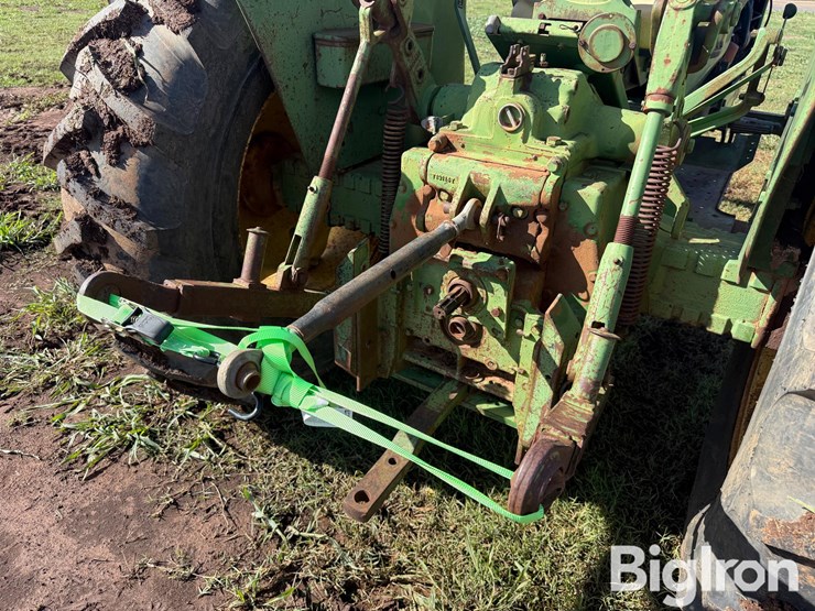 john-deere-2010-image-10