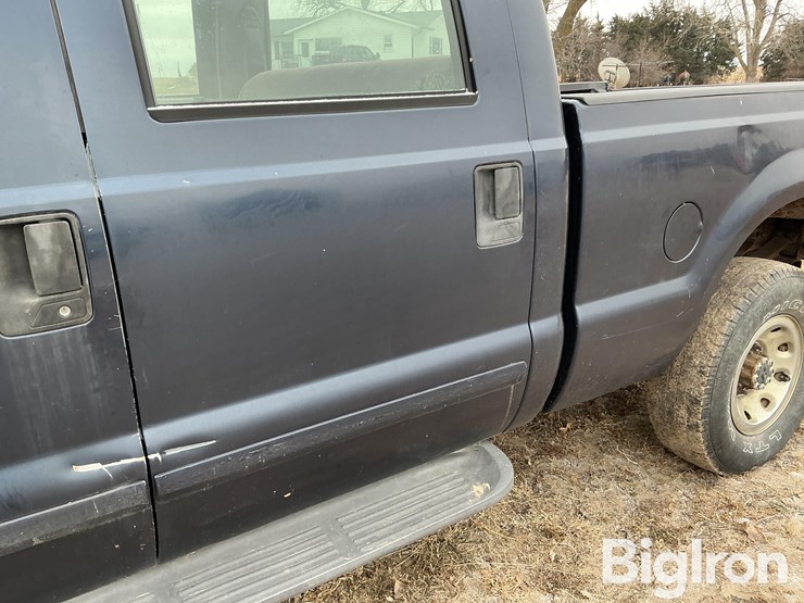 2001-ford-f250-image-16