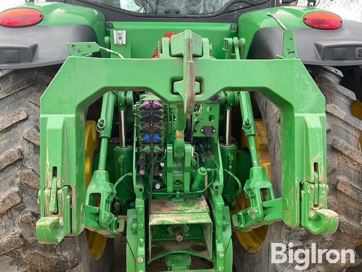 john-deere-8345r-image-15