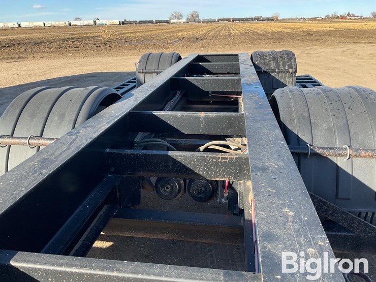 2014-neville-sprayer-trailer-image-18