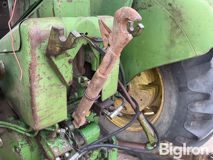 john-deere-4020-image-11