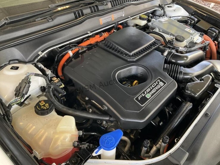 2016-ford-fusion-hybrid-sdn-image-13