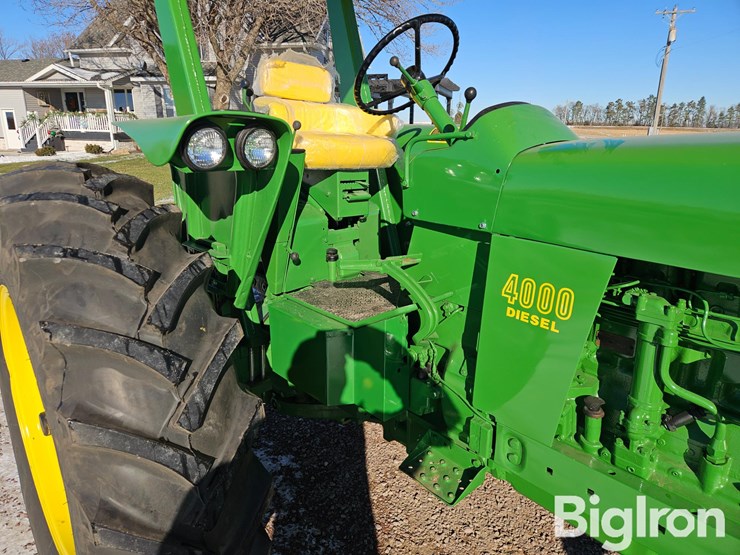 john-deere-4000-image-20