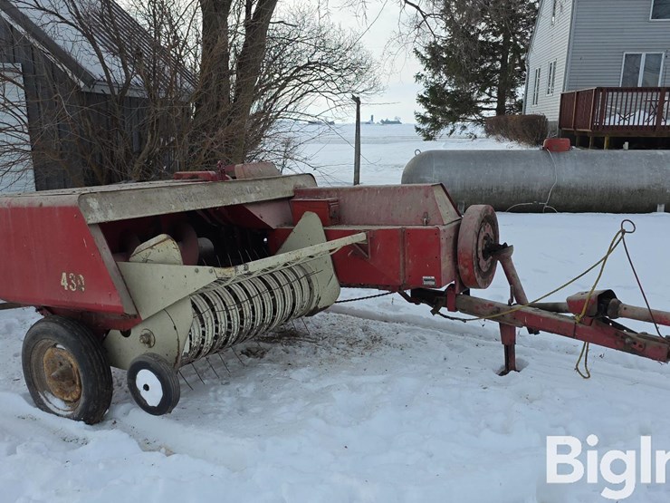 international-430-image-3