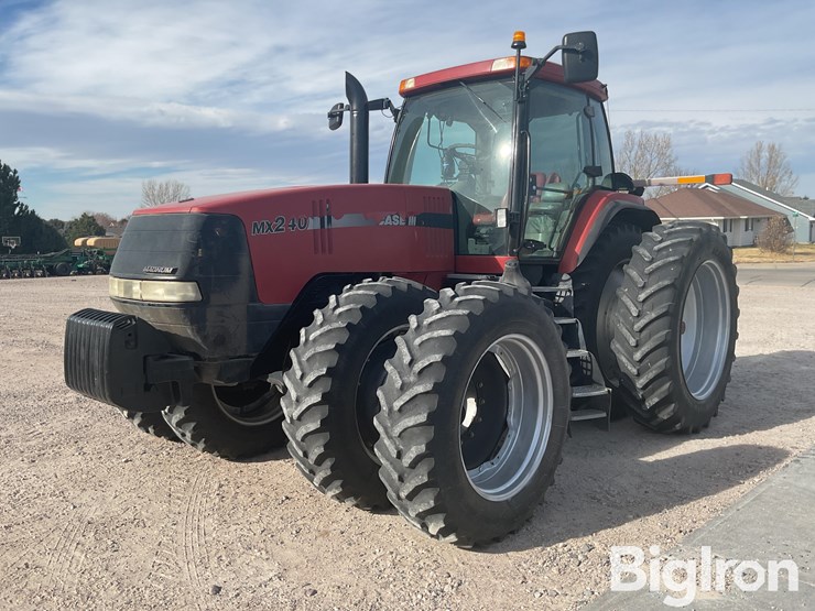 case-ih-mx240-image-1