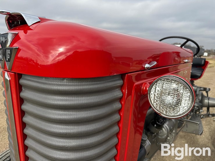 massey-ferguson-65-image-12