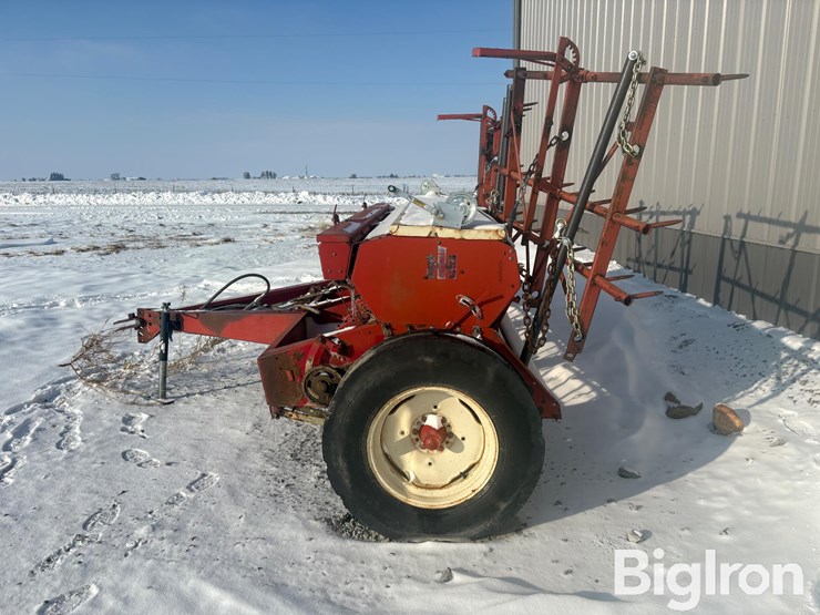 international-510-image-8