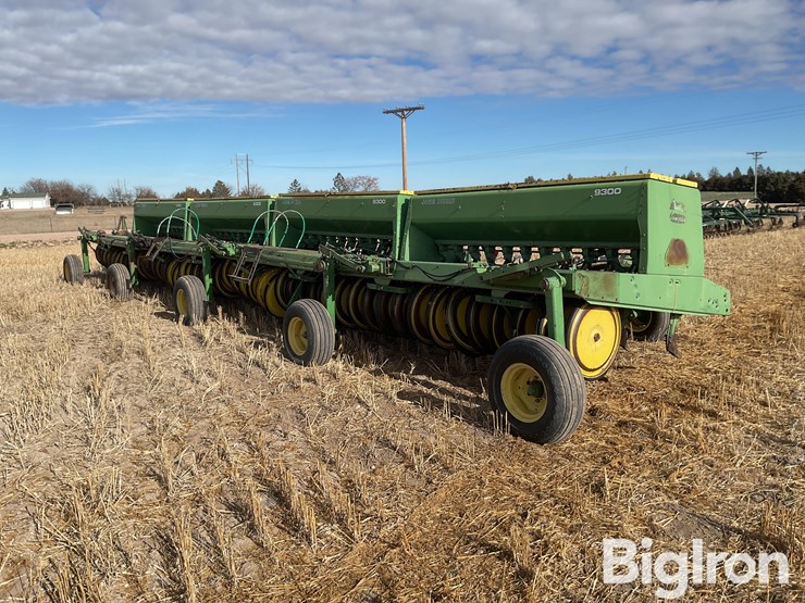 john-deere-9300-image-5