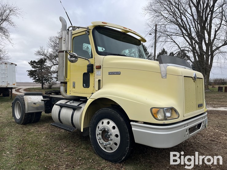 international-2001-image-3