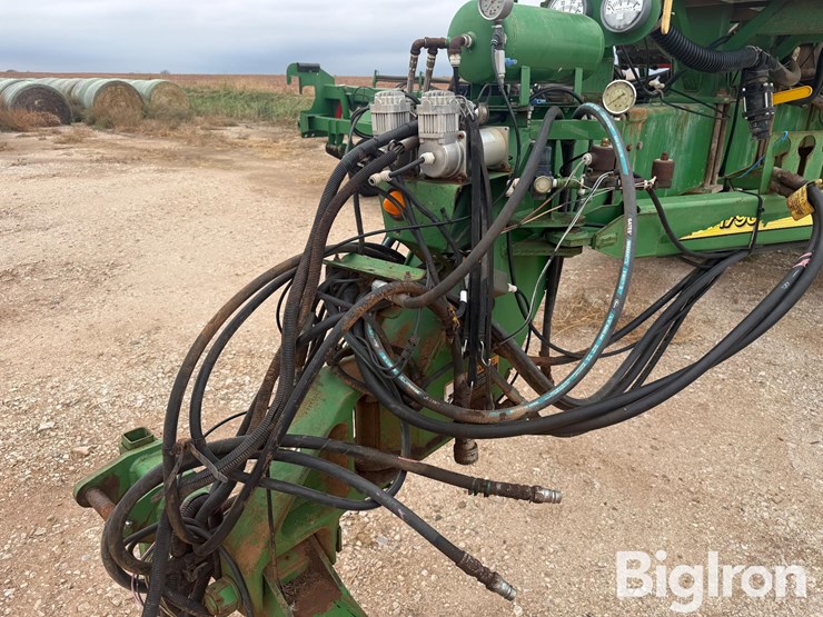 2009-john-deere-1790-ccs-image-10