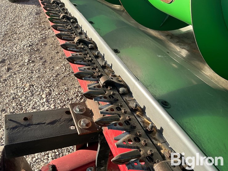 john-deere-630f-image-13