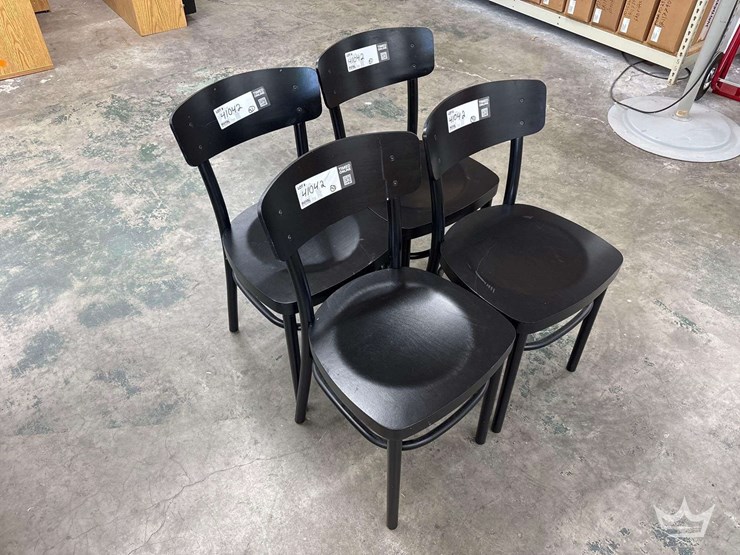 black-office-chairs-image-2