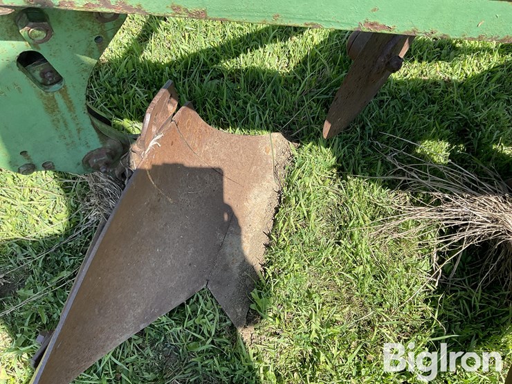 john-deere-7-image-14