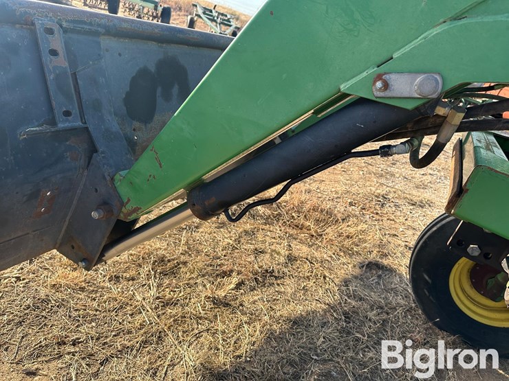 john-deere-4440-image-12