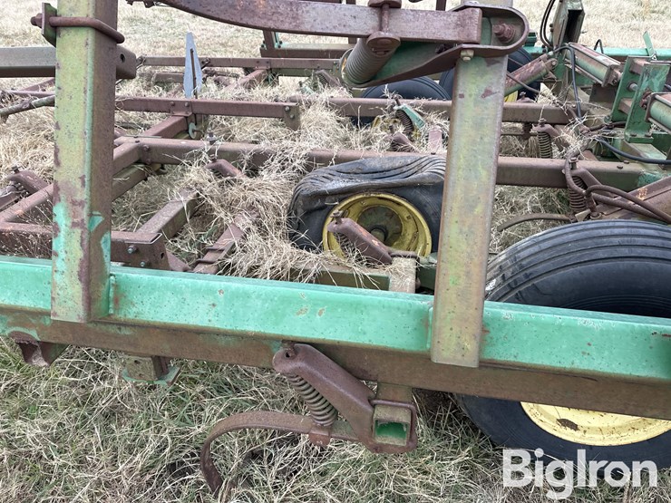 1985-john-deere-722-image-13