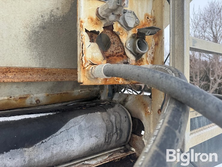 trinity-belt-trailer-image-13