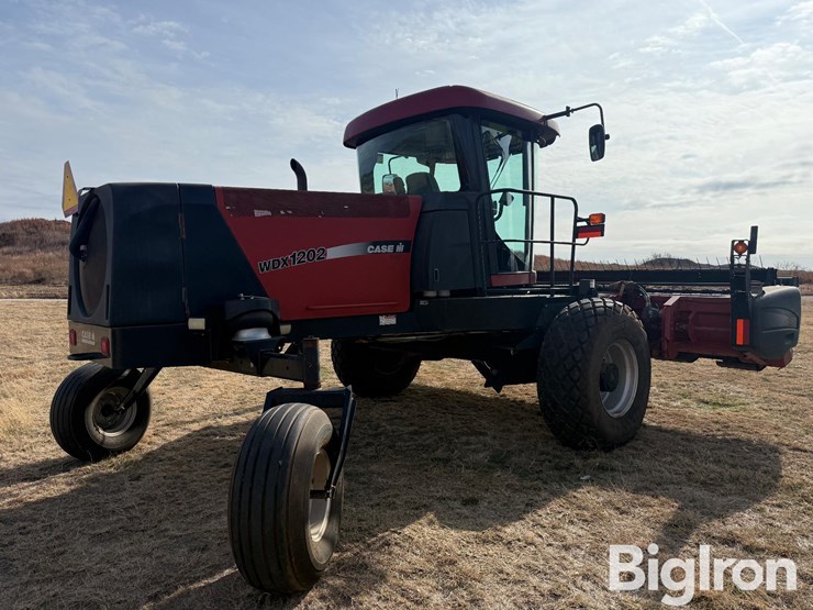 2008-case-ih-wdx1202-image-5