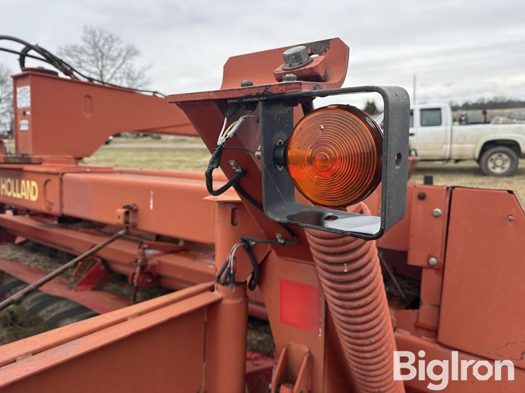 new-holland-1431-image-18