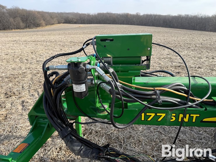 2019-john-deere-1775-image-18