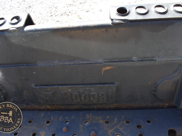 new-holland-c232-image-18