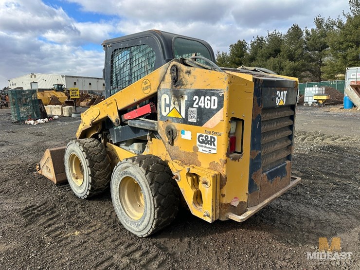 caterpillar-246d-image-4