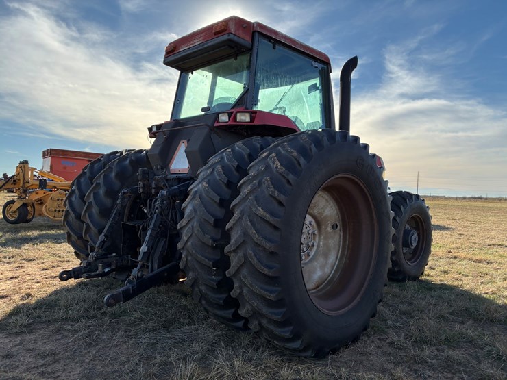 case-ih-7220-image-3