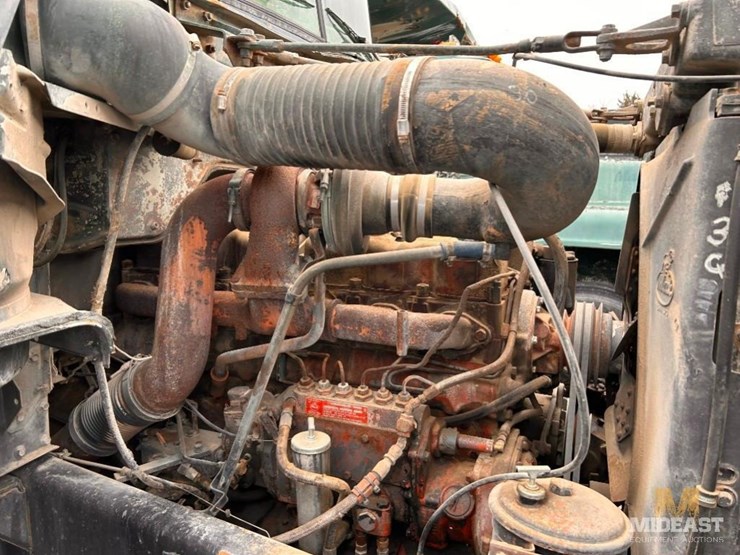 1975-dm685s-cab-and-chassis-truck,-aged-out.-image-15