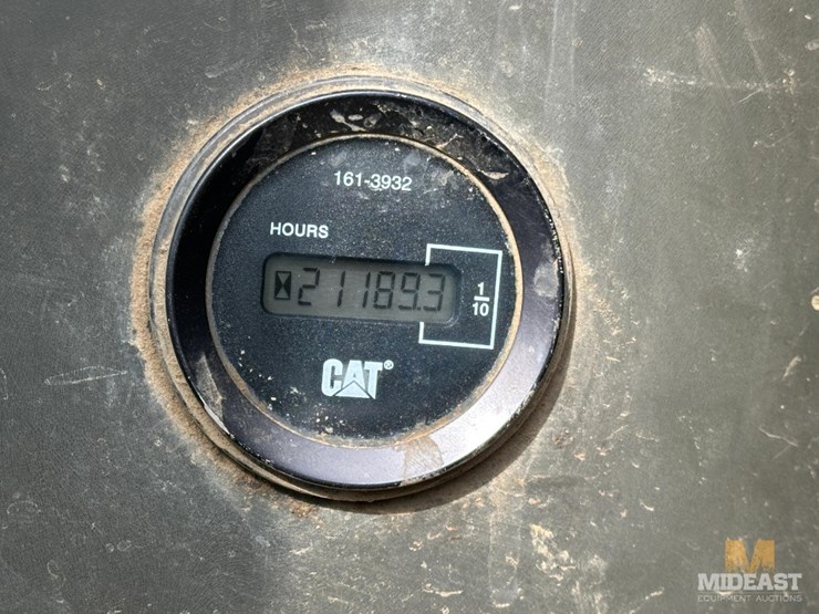 caterpillar-330d-image-48