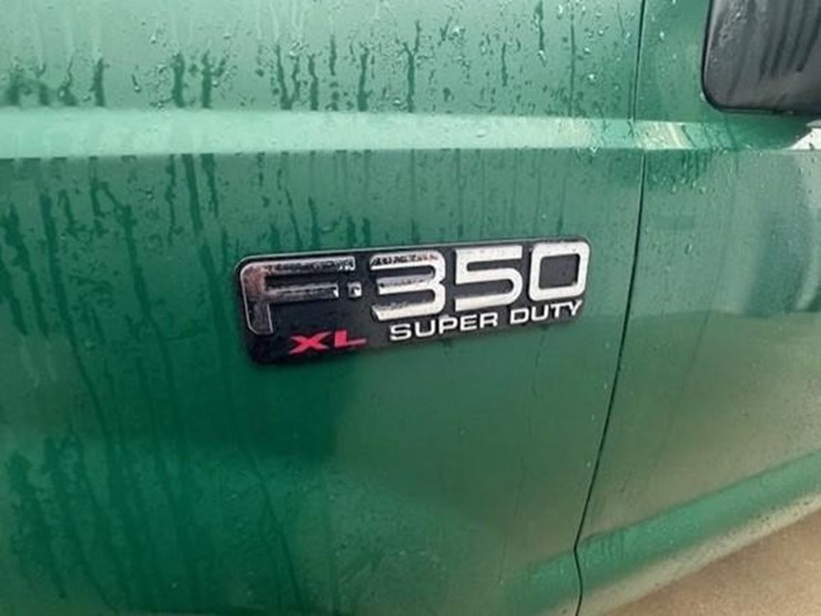 ford-f350-xl-image-14