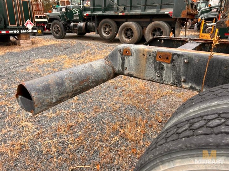 1975-dm685s-cab-and-chassis-truck,-aged-out.-image-7