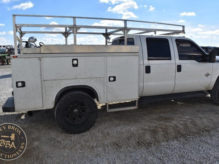 ford-f350-xlt-image-22