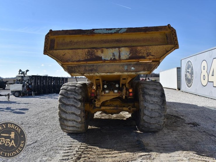 2014-caterpillar-730c-image-4