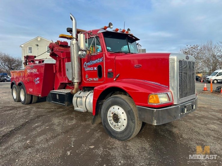 peterbilt-377-image-10